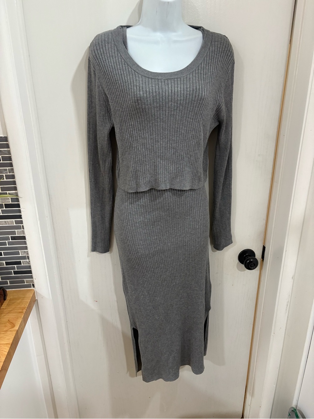 Ribbed comfy sweater Knit Long Sleeve Midi Dress in Gray